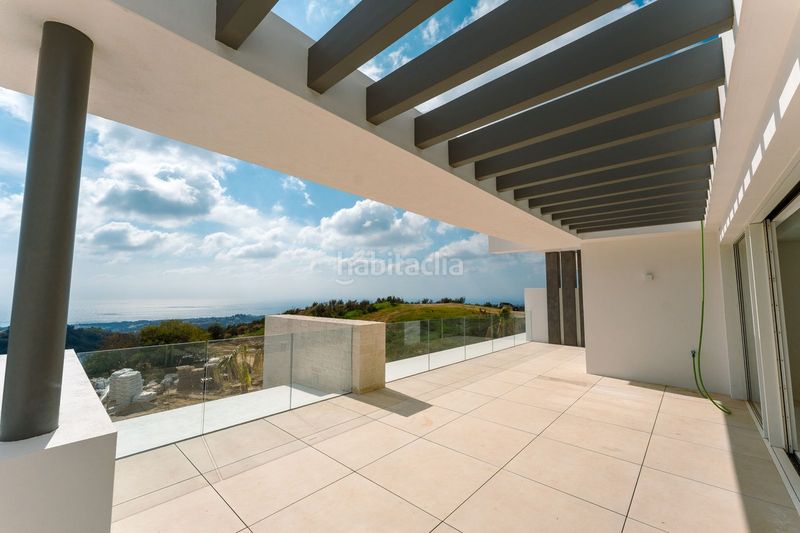 Foto 55b4047c-efea-45f7-81fe-b95165c49f6e. Duplex with parking pool in La Mairena Ojén