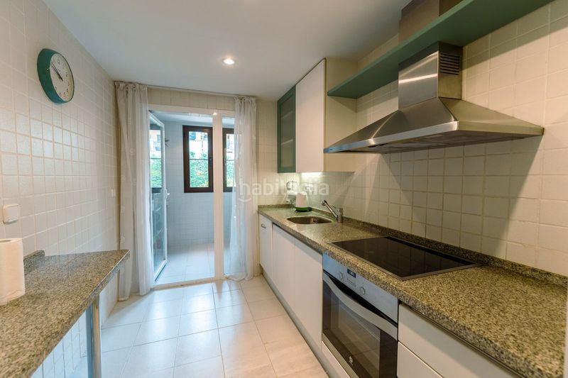 Foto 37238e96-88a4-4244-895e-9c98b68382a2. Dúplex amb aparcament piscina a los arqueros - puerto del almendro Benahavís