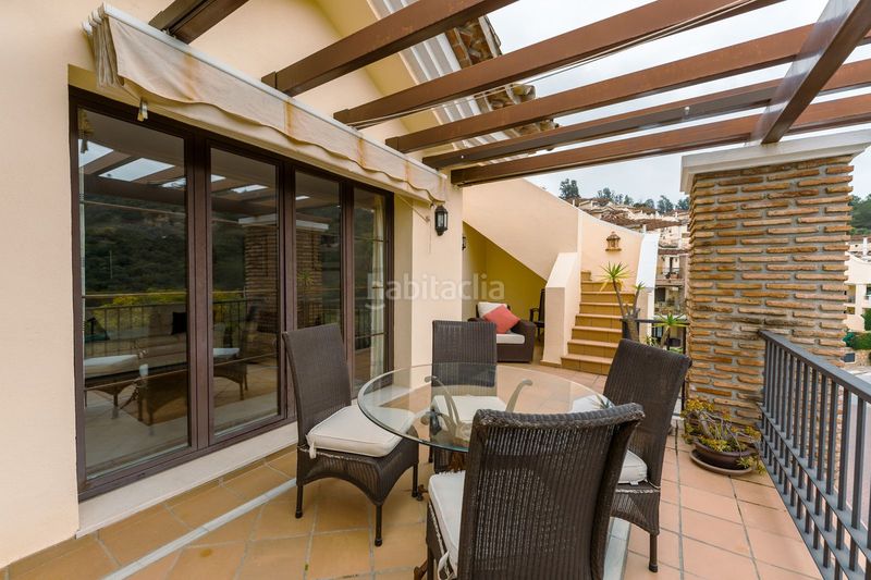 Foto 4f4ef131-5050-4a9a-a341-efef3bf3378e. Dúplex amb aparcament piscina a los arqueros - puerto del almendro Benahavís