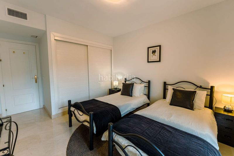 Foto 9a2b47af-ba7f-4c7d-b638-48edef15aeff. Dúplex amb aparcament piscina a los arqueros - puerto del almendro Benahavís