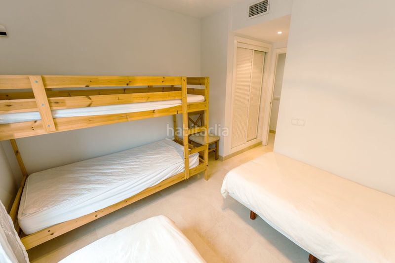 Foto da875809-7dbf-48d3-bb90-37bf531b6b85. Duplex con parcheggio piscina in los arqueros - puerto del almendro Benahavís