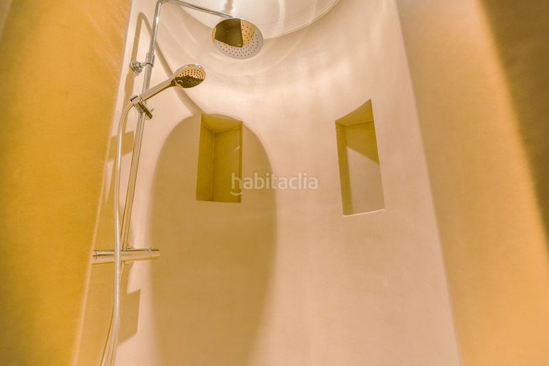 Foto 74c6c9ed-4a20-4180-b237-788a7e8a5063. Xalet amb aparcament piscina a El Paraíso Benahavís