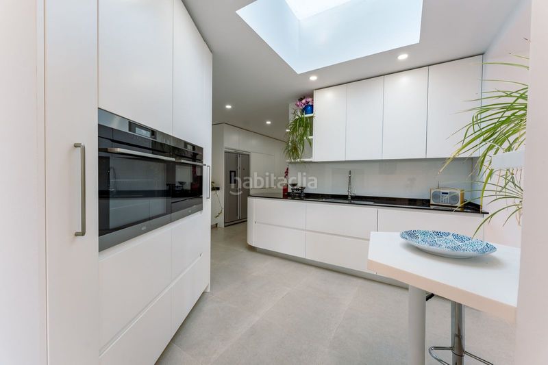 Foto 813fd73b-4867-463a-bab1-edb4547b38d5. Xalet amb aparcament piscina a El Paraíso Benahavís