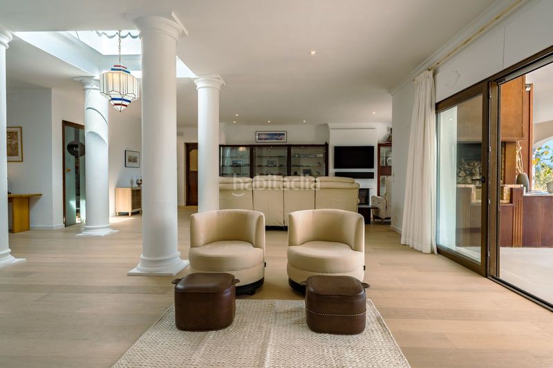 Foto 92f6dfab-6ea9-4162-9fe4-c5c4b8e87dfe. Xalet amb aparcament piscina a El Paraíso Benahavís