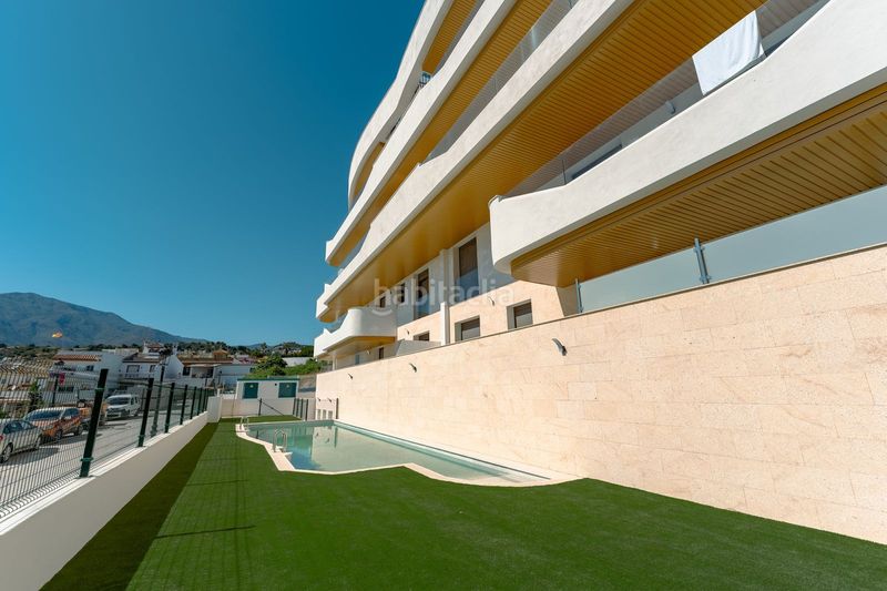 Foto 65ec75fa-6ff6-478a-adb4-c9ebaa586588. Apartament amb aparcament piscina a Zona Calvario Estepona