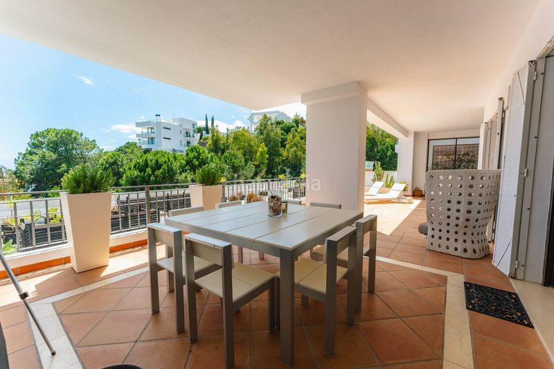 Foto 205b4dc6-3b52-42ff-b1b2-60e1235d349f. Apartament amb aparcament a La Quinta Benahavís