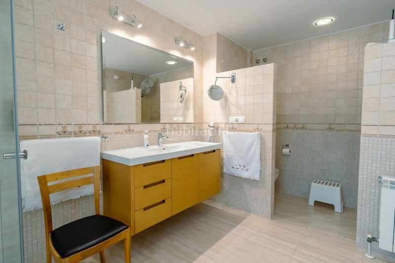 Foto 24e37623-c950-403d-acd6-c34da439b547. Xalet amb aparcament piscina a Guadalmina Alta Marbella