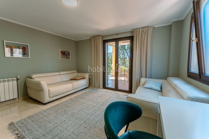 Foto e9eae0bc-d8a6-4a62-ac5d-9a122af87e90. Xalet amb aparcament piscina a Guadalmina Alta Marbella