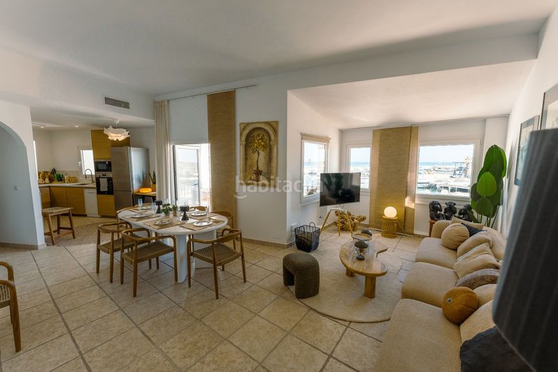 Foto 383e2306-0da5-4531-8346-49bd364fd391. Lloguer casa adossada amb aparcament piscina a Cabopino - Artola Marbella