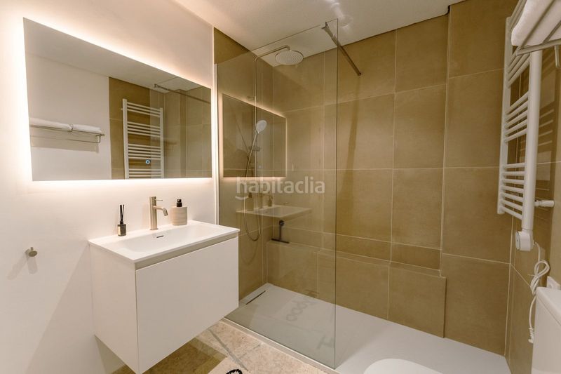 Foto 861e5967-433b-49c5-a84f-6e756b7f3722. Lloguer casa adossada amb aparcament piscina a Cabopino - Artola Marbella