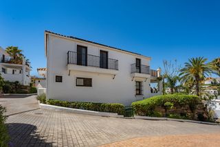 Chalet in La Concha - Resina Golf