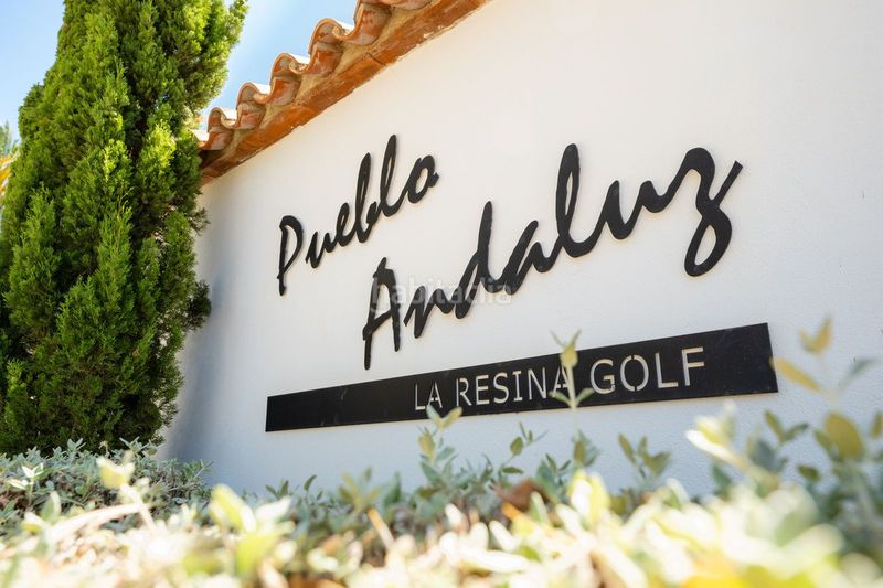 Foto 0b7c7389-7501-438c-9d9e-812a50b0fd73. Xalet amb aparcament a La Concha - Resina Golf Estepona