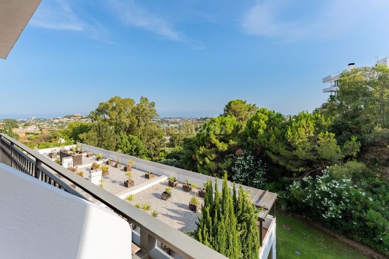 Foto 66467e55-57f9-4d2a-91cd-6add65bd2d30. Apartament amb aparcament a La Quinta Benahavís