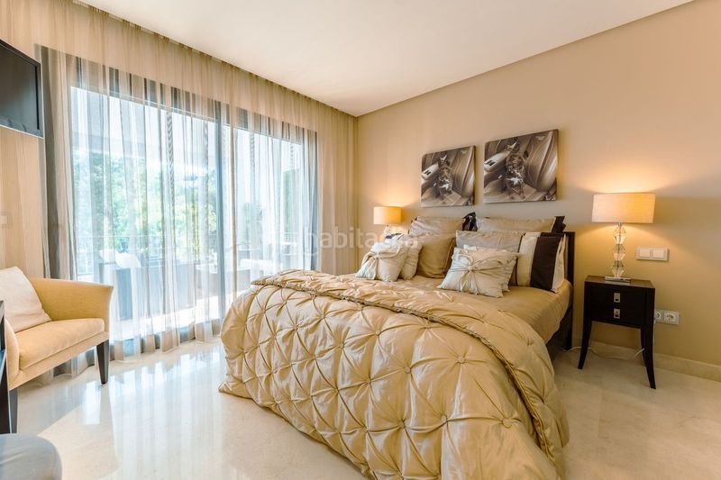 Foto e56722b8-d1c9-4153-89ff-6e479b789dd2. Apartament amb aparcament a La Quinta Benahavís