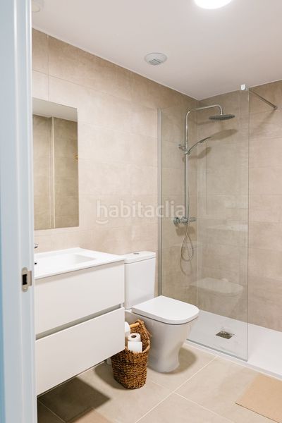 Foto c4b0f0ef-8033-4052-b292-3c068c3b937a. Penthouse with parking pool in La Concha - Resina Golf Estepona