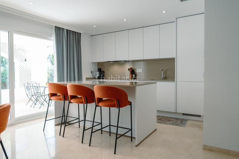 Foto 485e5cf7-c201-4b6e-86ab-85f254435c25. Rent ground floor with pool in El Velerín Estepona