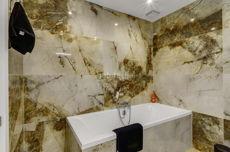 Foto fcc41d0b-a23c-45ee-bf30-9ede372597f2. Lloguer planta baixa amb piscina a El Velerín Estepona