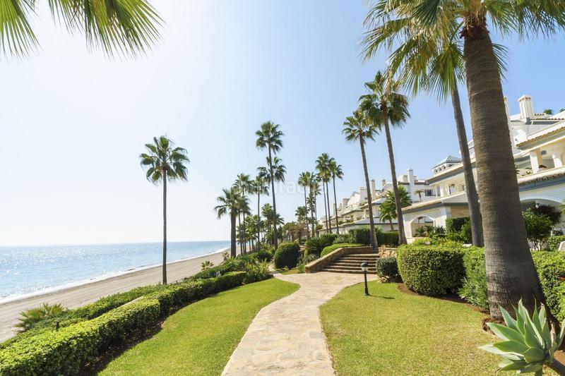 Foto 0fb430c3-78ed-44f9-bd03-d046acd29427. Location rez-de-chaussée avec piscine dans El Velerín Estepona