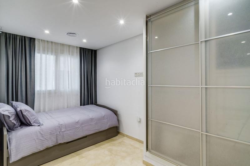 Foto 34257ed8-340b-42c9-bb2f-8067f5eb90c3. Location rez-de-chaussée avec piscine dans El Velerín Estepona