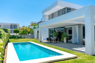 Chalet in Cancelada