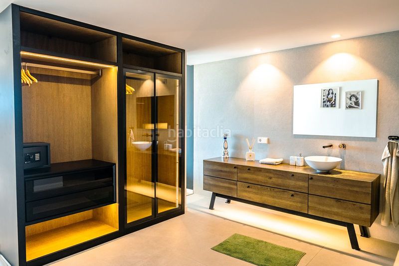 Foto 1fd3b8da-0a36-47ad-85ee-8136f183f8e7. Lloguer xalet amb aparcament piscina a El Paraíso Benahavís