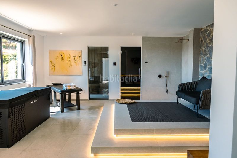 Foto 76770362-cf16-4d5e-9d07-84c6c446ac9a. Lloguer xalet amb aparcament piscina a El Paraíso Benahavís