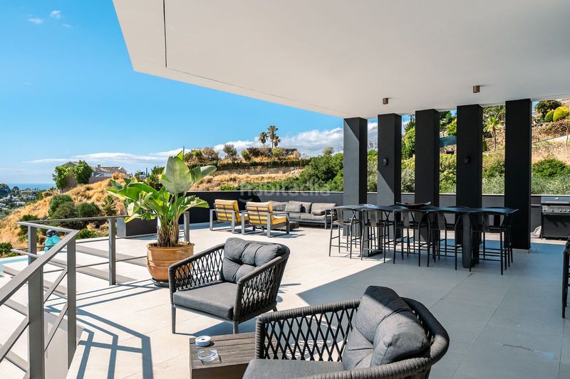 Foto d63a59de-83f0-4b02-b595-9ae38156829f. Lloguer xalet amb aparcament piscina a El Paraíso Benahavís