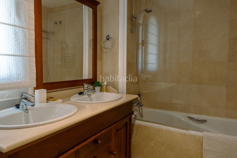 Foto 2c6090d2-4734-458a-8417-a8c2546b46a8. Apartament amb aparcament piscina a los arqueros - puerto del almendro Benahavís
