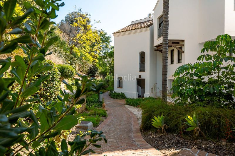 Foto 31499eb3-e6f1-4157-9a5e-be1721b574e9. Apartament amb aparcament piscina a los arqueros - puerto del almendro Benahavís