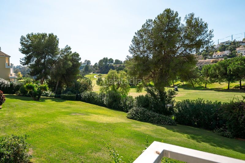Foto a0dc9195-3555-4d20-b3c1-a89156048d80. Apartment with parking pool in los arqueros - puerto del almendro Benahavís