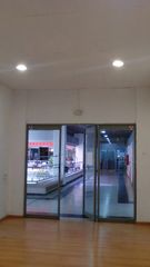 Local Comercial a Calle josé ramos borrero 12n. Local en centro comercial atlántida