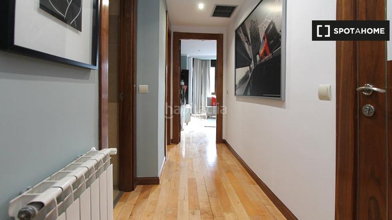 Foto 1227dec2-c0c6-49bb-b224-bf80c383d48a. Rent flat with heating in Adelfas Madrid