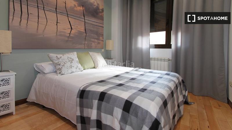 Foto c988f22a-dc1f-477b-ab37-9142c5e45f06. Rent flat with heating in Adelfas Madrid