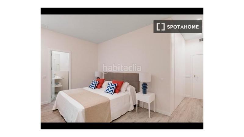 Foto 7b2d6154-e98e-4561-a070-cf3c3c1928dd. Alquiler piso apartamento de 2 dormitorios en alquiler en Almagro, en Madrid