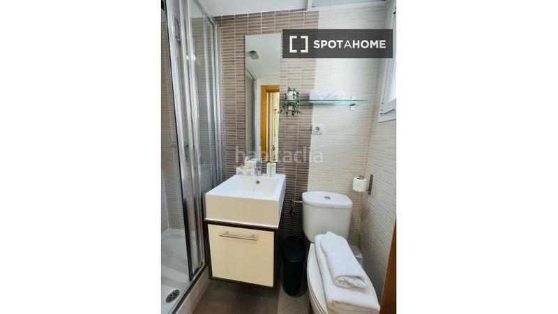 Foto 10f30d5c-2859-4678-bd4c-73599165546d. Alquiler piso estudio en alquiler en embajadores, en Madrid