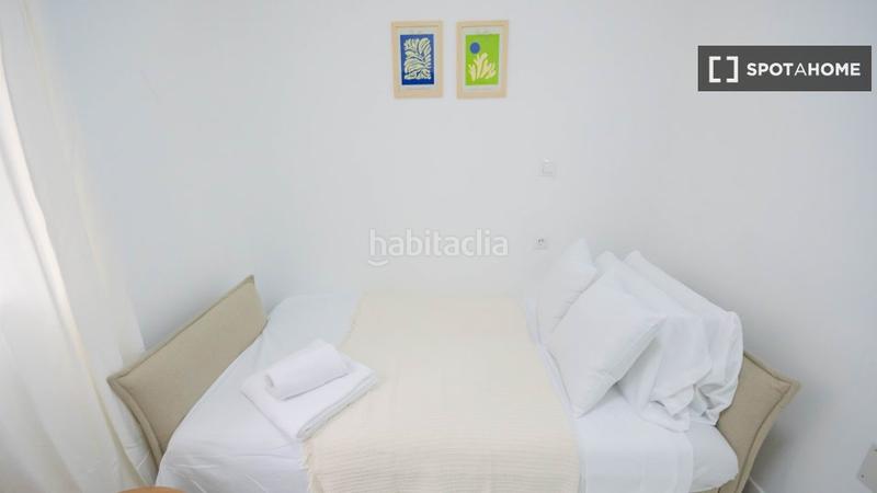 Foto ad94bbd5-6920-4b3e-a526-8723935e6123. Alquiler piso estudio en alquiler en Berruguete, en Madrid