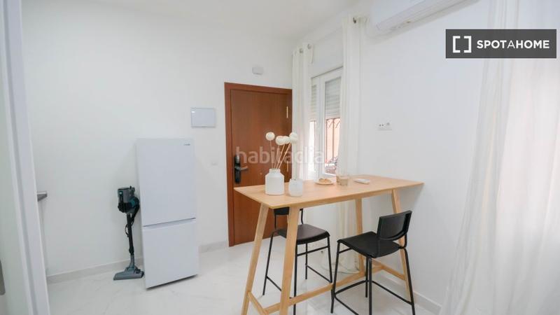 Foto ba8a0314-4291-4a0e-8f7b-94cd69e9fc30. Alquiler piso estudio en alquiler en Berruguete, en Madrid