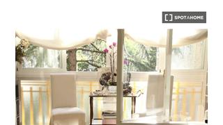 Miete Etagenwohnung in Valdezarza. Apartamento de 1 dormitorio en alquiler en ciudad universitaria,