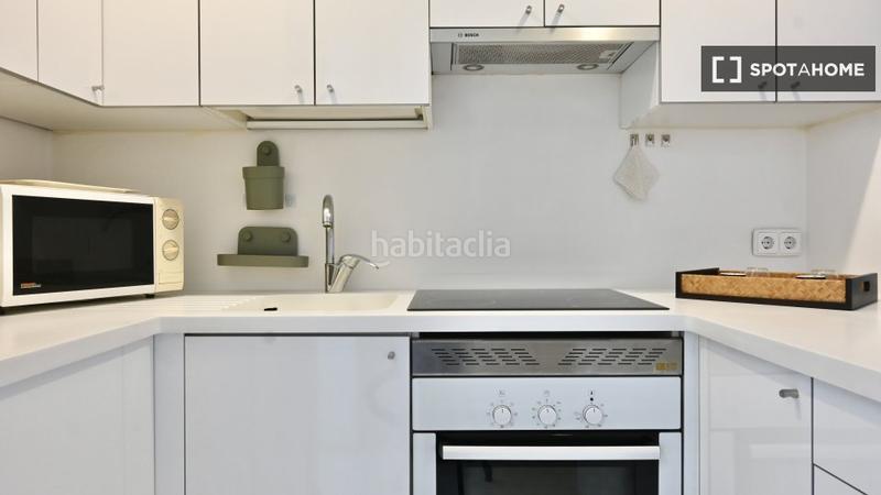 Foto 1106d707-fd20-4059-a1f2-e55c8f5bfec9. Alquiler piso estudio en alquiler en Sol, en Sol Madrid