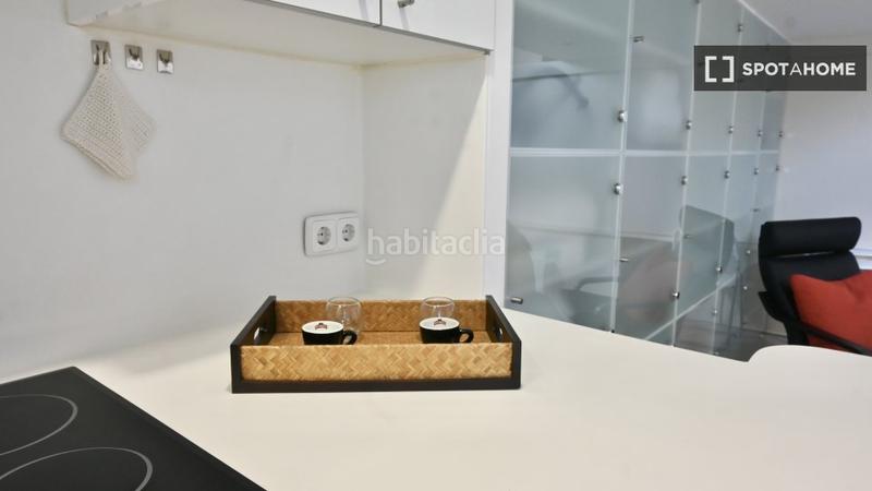 Foto 60f35892-42de-4971-933f-051c9889871b. Alquiler piso estudio en alquiler en Sol, en Sol Madrid