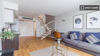 Etagenwohnung in Adelfas