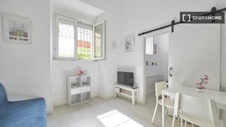 Lloguer Pis a Embajadores-Lavapiés. Apartamento de 2 dormitorios en alquiler en embajadores, madrid