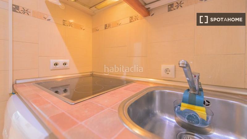 Foto 9d1c40b5-4369-42d8-ac6c-356d6c278b8c. Alquiler piso estudio en alquiler en Valdeacederas, en Madrid