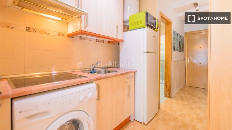 Foto 6ea8ec64-f11a-4a9b-a28d-20b4ea3a630f. Location appartement avec chauffage dans Valdeacederas Madrid