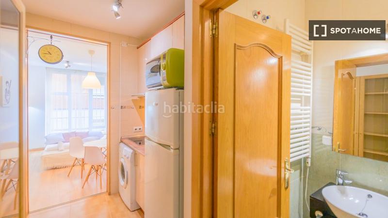 Foto c086fb2c-48b1-4966-b10c-c542ef49dd4e. Location appartement avec chauffage dans Valdeacederas Madrid