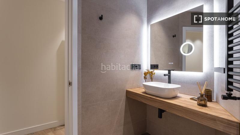 Foto 4f0d3b45-80a4-41e1-8db8-0e226f2cb3d3. Alquiler piso apartamento de 2 dormitorios en alquiler en Goya, en Madrid