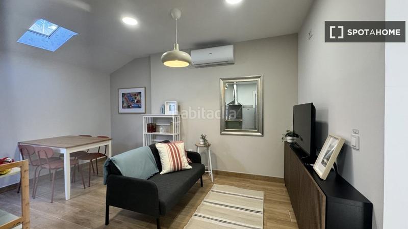 Foto 122708aa-947a-4661-b4ad-7cd3d334078c. Alquiler piso apartamento de 2 dormitorios en alquiler en Madrid