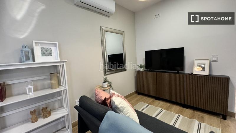 Foto f62c27ef-c894-4372-89de-b236f1483c2d. Alquiler piso apartamento de 2 dormitorios en alquiler en Madrid