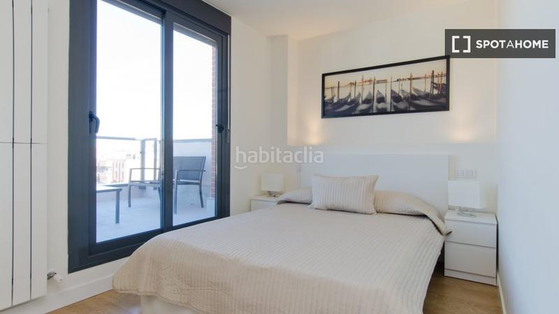 Foto 9fe2ad98-dbdb-49d8-bc04-63ef91d8b4ec. Lloguer pis amb calefacció a Adelfas Madrid