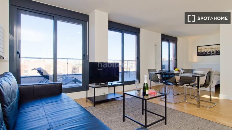 Foto a33c2829-6443-4956-95de-0b6b0fc63e6c. Lloguer pis amb calefacció a Adelfas Madrid